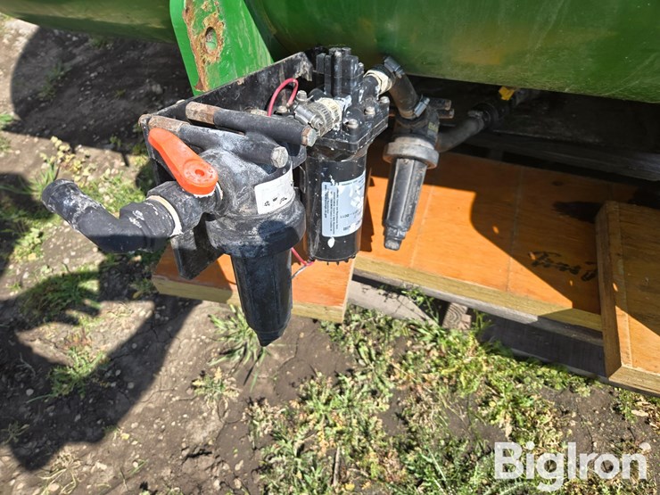 john-deere-8230-image-10
