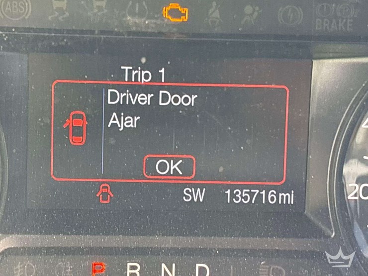 2016-ford-explorer-image-6