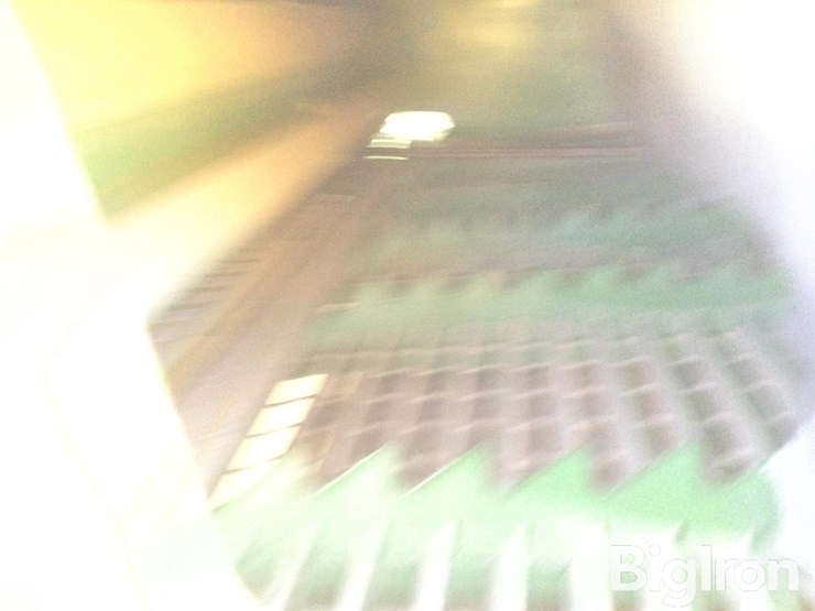 john-deere-25-image-13