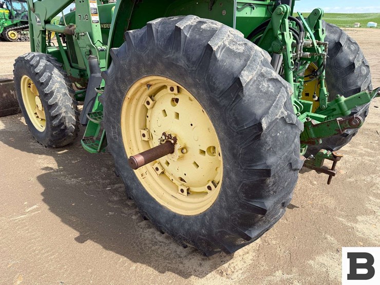 john-deere-7405-image-13