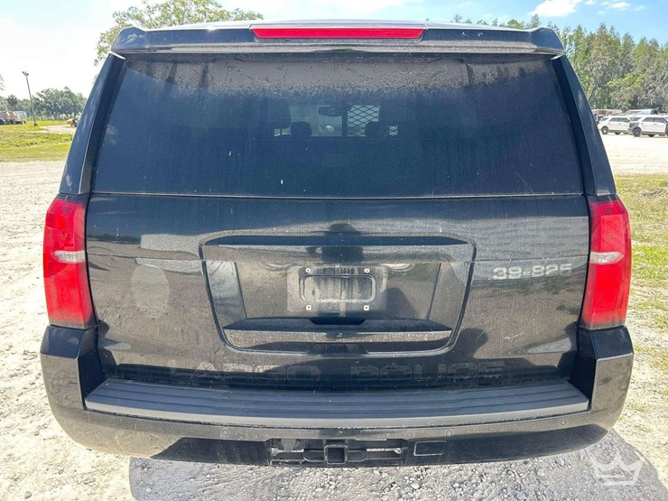 2019-chevrolet-tahoe-image-21