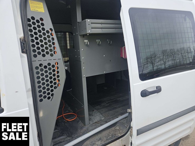 2012-ford-transit-connect-image-19