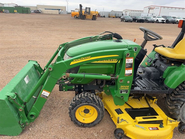 2006-john-deere-2305-image-5