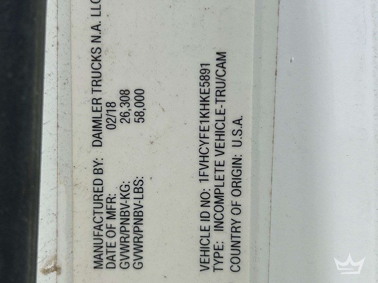 2019-freightliner-m2-106-image-5