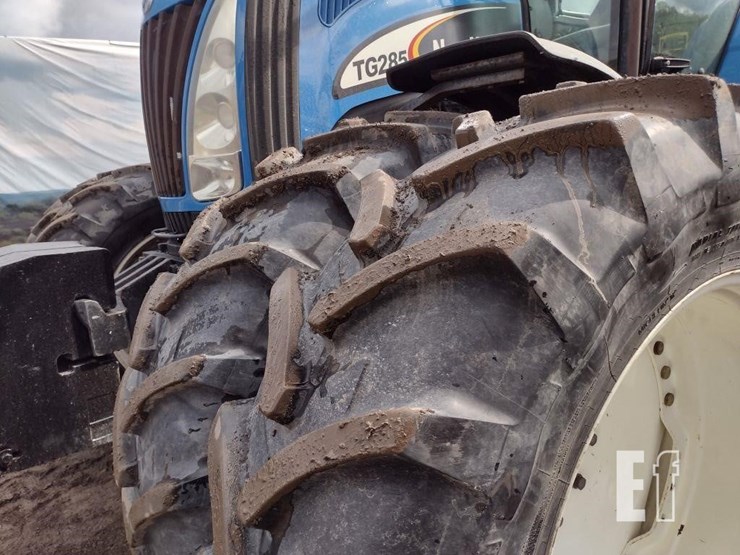 new-holland-tg285-image-18