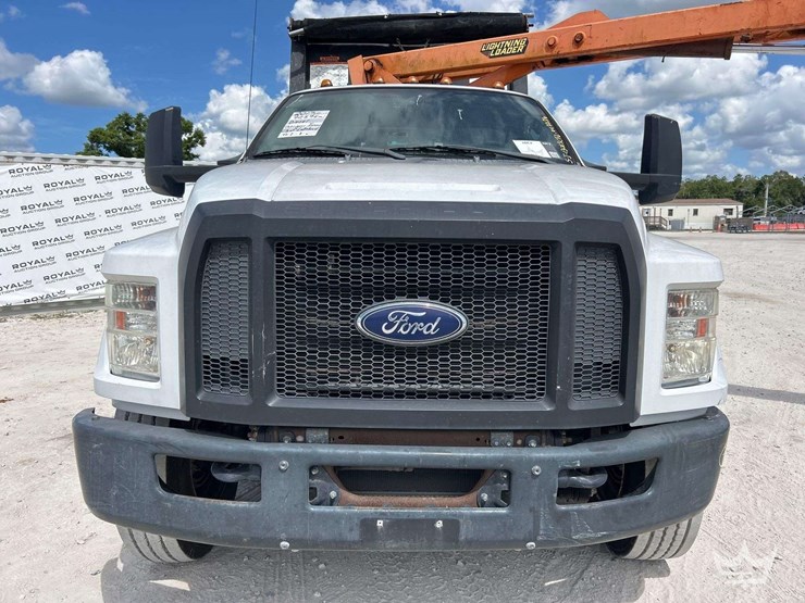 2017-ford-f750-image-44