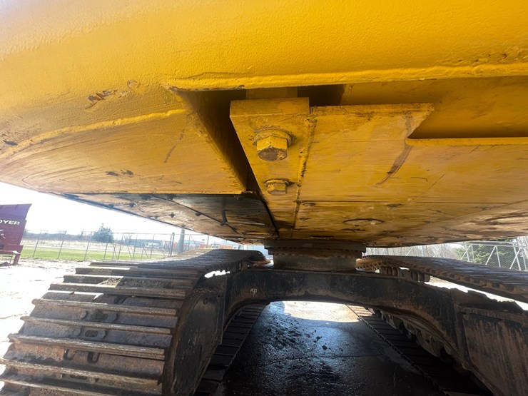 2015-komatsu-pc360-lc-10-image-39