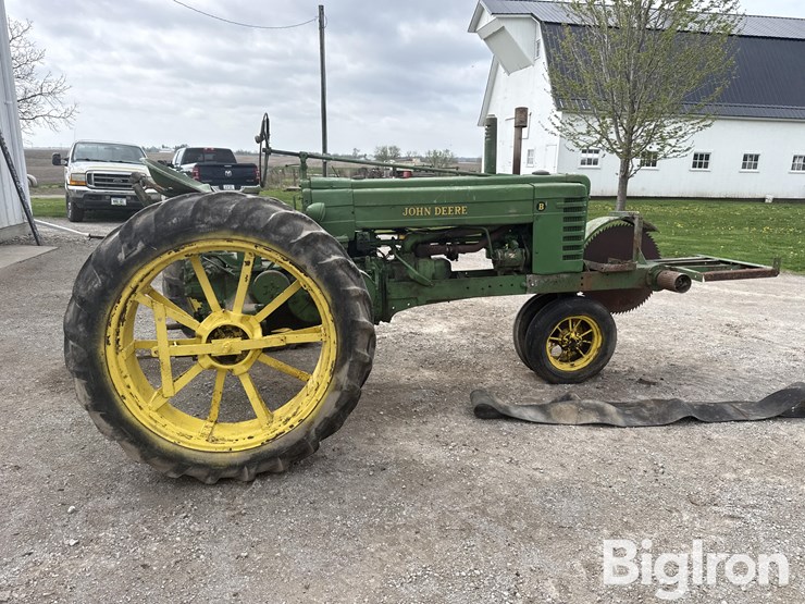 1943-john-deere-b-image-4