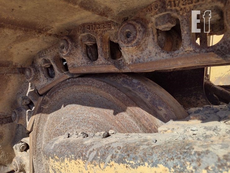 2017-caterpillar-d6n-xl-image-28