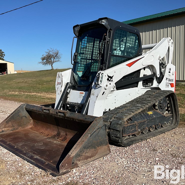 2018 BOBCAT T740