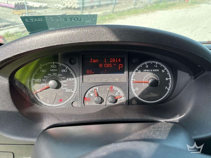 2014-ram-promaster-1500-image-17