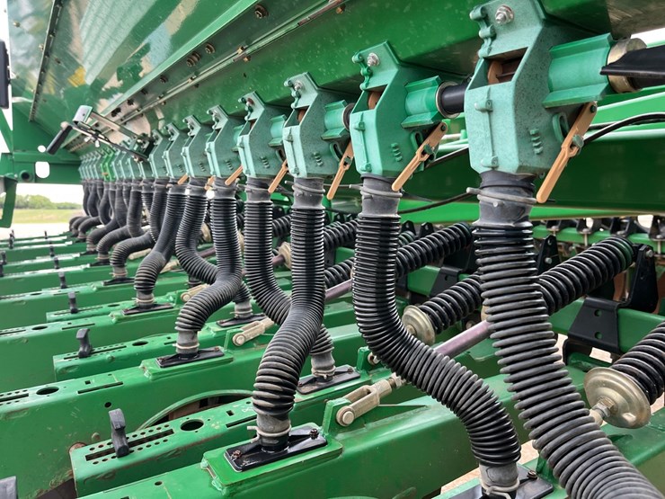 2007-great-plains-4000-image-34
