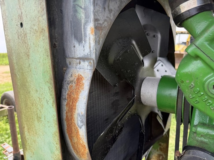 john-deere-4239t-image-33
