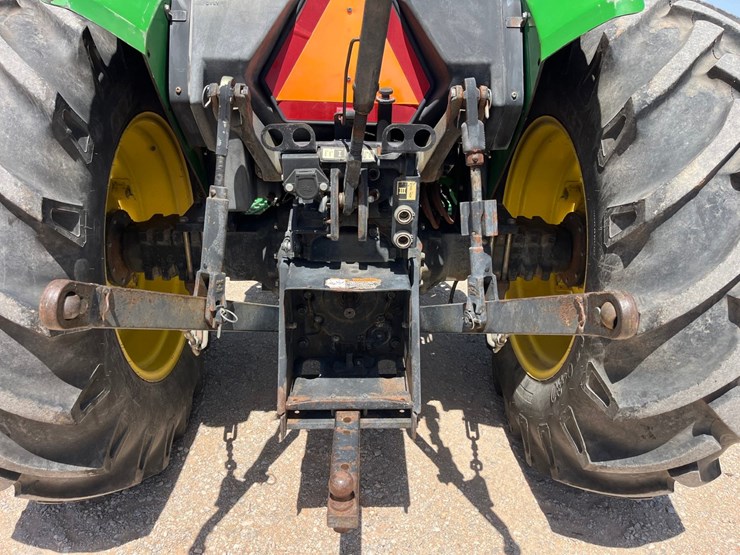 2000-john-deere-5410-image-12