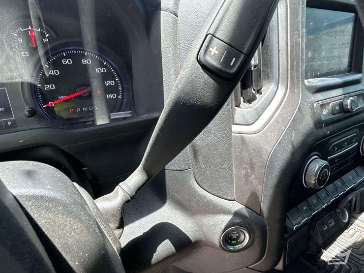 2022-chevrolet-silverado-1500-image-22
