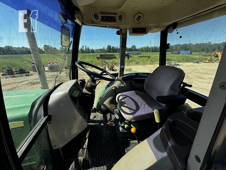 john-deere-6130d-image-6