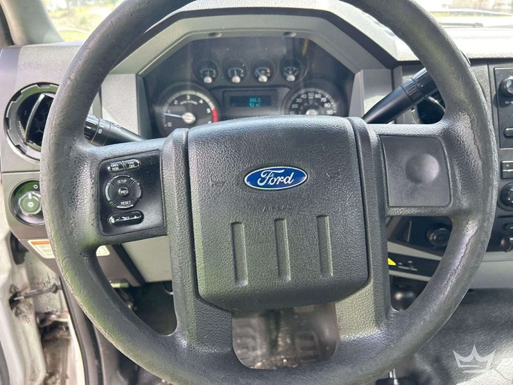2012-ford-f450-image-13