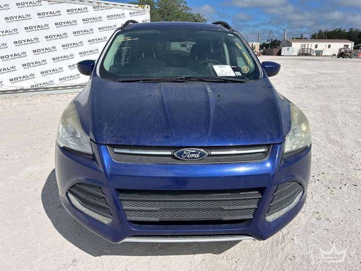 2016-ford-escape-se-image-28