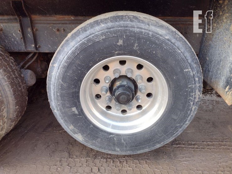 2019-western-star-4700-image-34