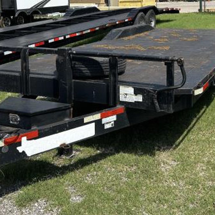#177 • 2015 Texas Pride Car Hauler