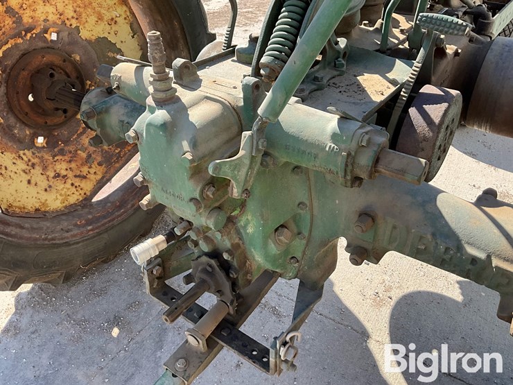 1942-john-deere-b-image-14