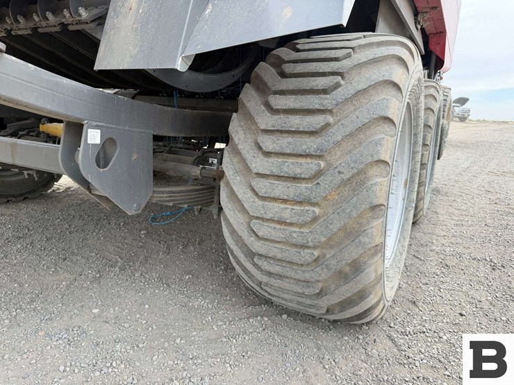 2022-massey-ferguson-2270-image-46