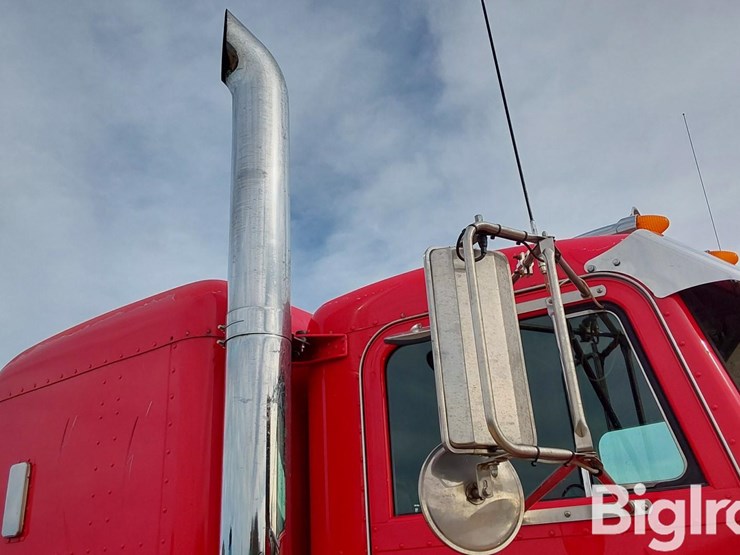 2003-peterbilt-379-image-19