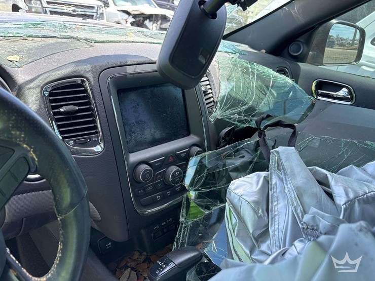 2019-dodge-durango-image-16