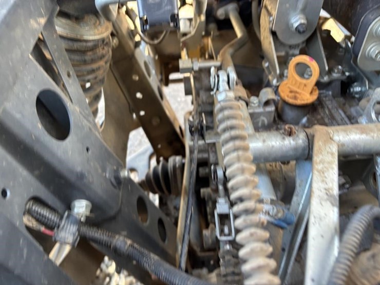 2016-kubota-rtv900-image-30