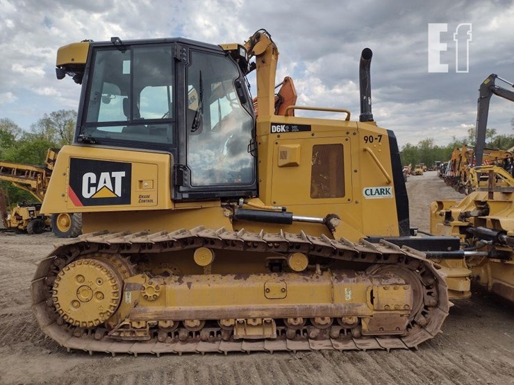 2019-caterpillar-d6k2-xl-image-29