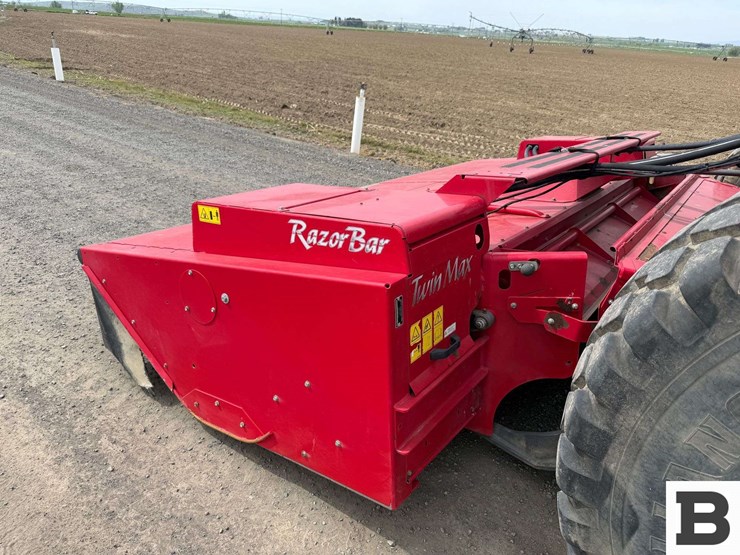 2019-massey-ferguson-wr9970-image-16