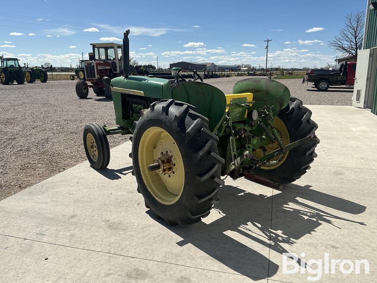1963-john-deere-1010-image-7