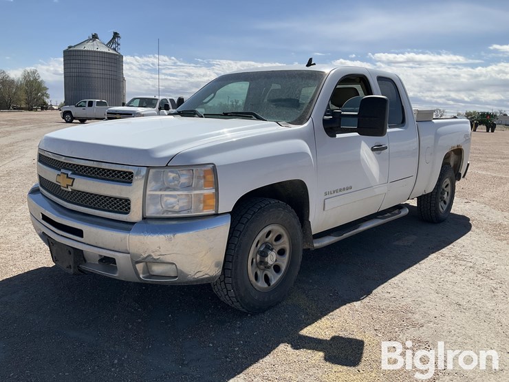 2012-chevrolet-silverado-1500-image-1