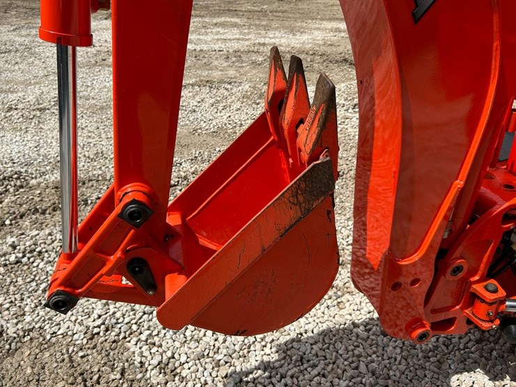 kubota-bx24-image-17