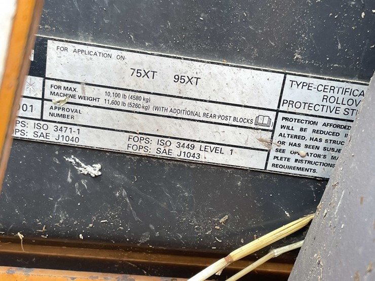 case-75-xt-image-45