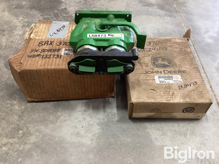 john-deere-8r-370-image-2
