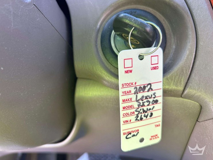 2002-lexus-rx300-image-30