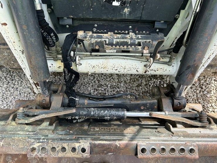 2022-bobcat-t66-image-10