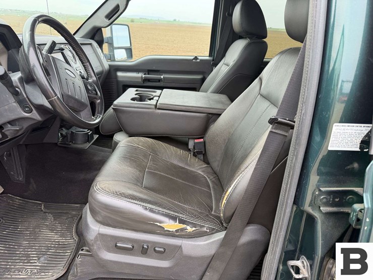 2011-ford-f350-image-40