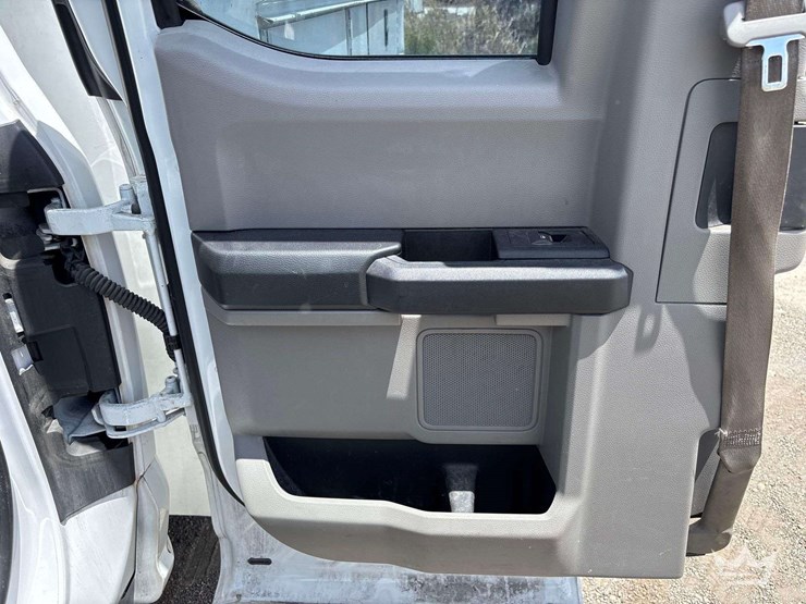 2019-ford-f450-image-17