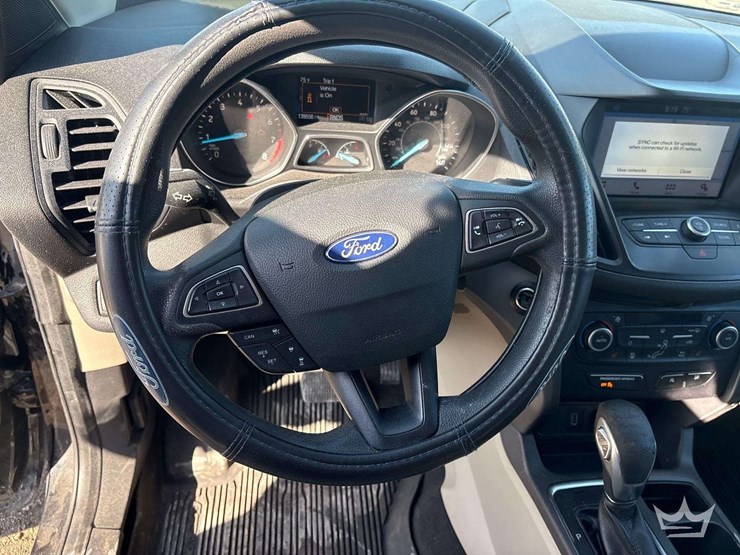 2019-ford-escape-image-12