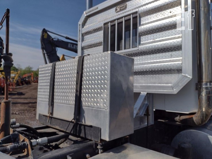 2007-kenworth-w900-image-41