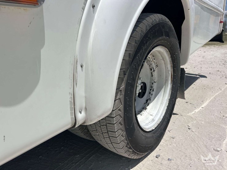 2015-ford-e450-image-29