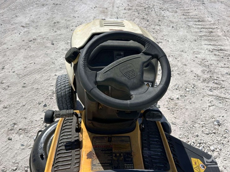 2011-cub-cadet-ltx1040-image-11
