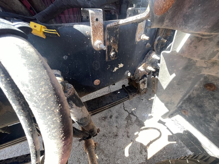 #4014-•-2013-quad-axle-mack-dump-truck-(has-wi-title)-image-59
