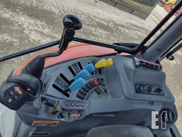 2021-kubota-m7-132-image-8