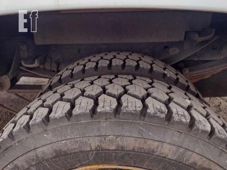 2019-ford-f550-image-12