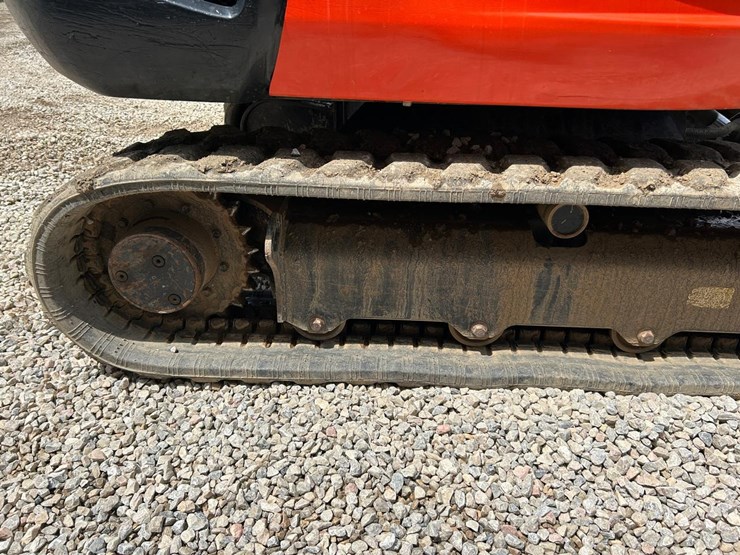 2019-kubota-kx040-4-image-12