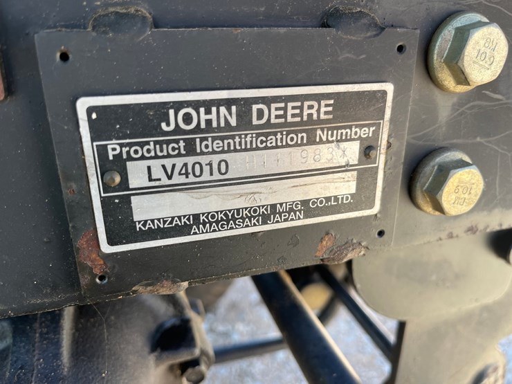 2002-john-deere-4010-image-16