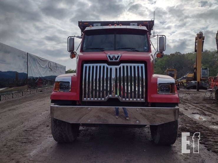 2019-western-star-4700-image-2